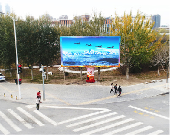 百色户外大屏广告投放要点。